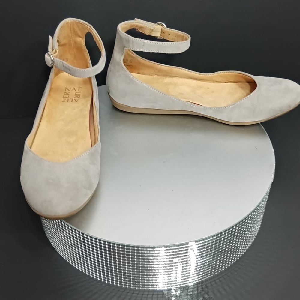 Naturalizer Elegant Gray Ankle Strap Women's size 8 pre owned Exellent cond - Picture 7 of 10